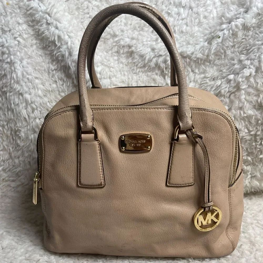 Michael Kors Cindy leather nude medium satchel with gold hardwares and charm